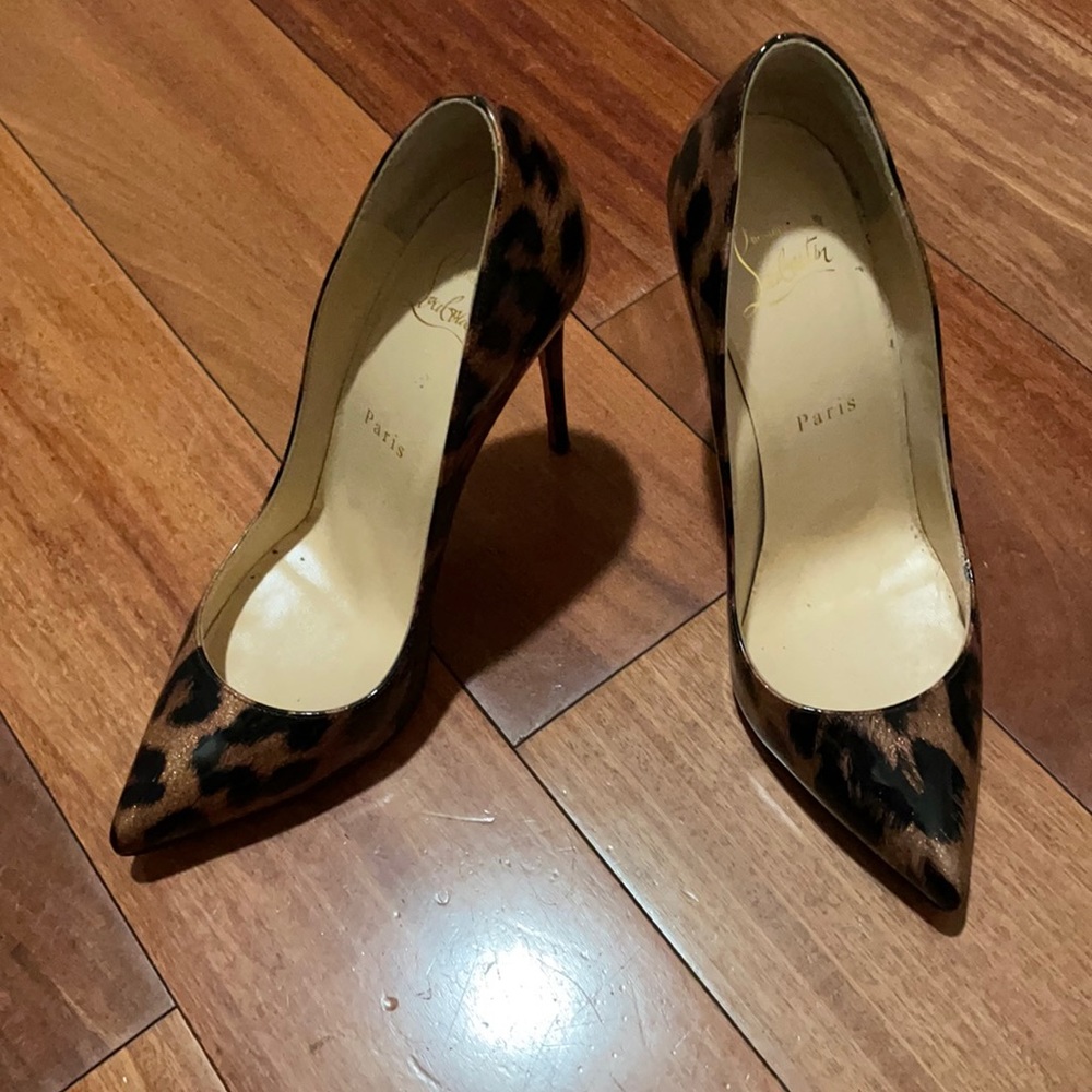 Christian Louboutin Authentic So Kate patent leopard heels in 37.5